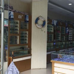 丹陽(yáng)眼鏡城 眼鏡銷售的集散地與購(gòu)物指南